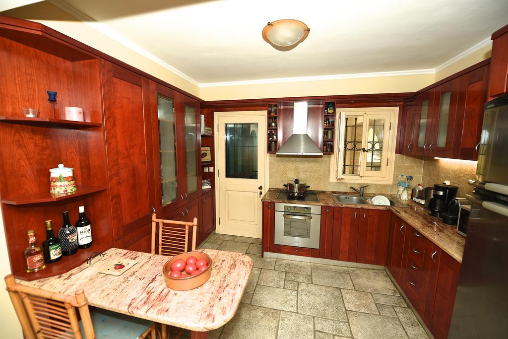לפקימי Antonia Beachfront Villa מראה חיצוני תמונה