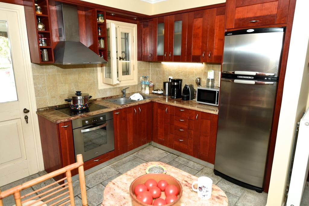 לפקימי Antonia Beachfront Villa מראה חיצוני תמונה