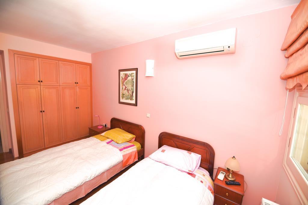 לפקימי Antonia Beachfront Villa מראה חיצוני תמונה